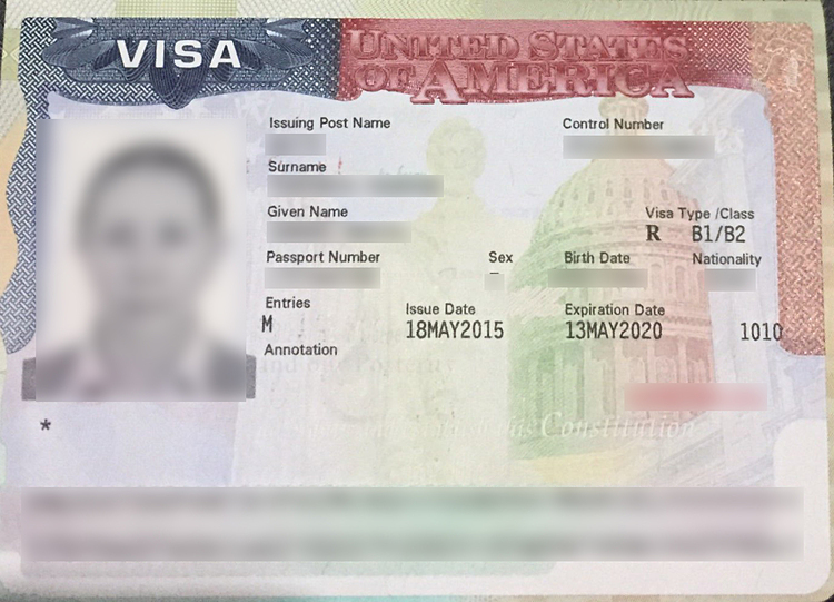 Để xin visa Mỹ, bạn cần có đầy đủ các loại giấy tờ chứng minh nhân thân và tài chính. Ảnh: Ivisa.
