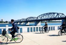 Cuộc sống thường nhật ở đất nước bí ẩn bậc nhất thế giới Cuoc song thuong nhat o dat nuoc bi an bac nhat the gioi hinh anh 1 20171006_150000.jpg