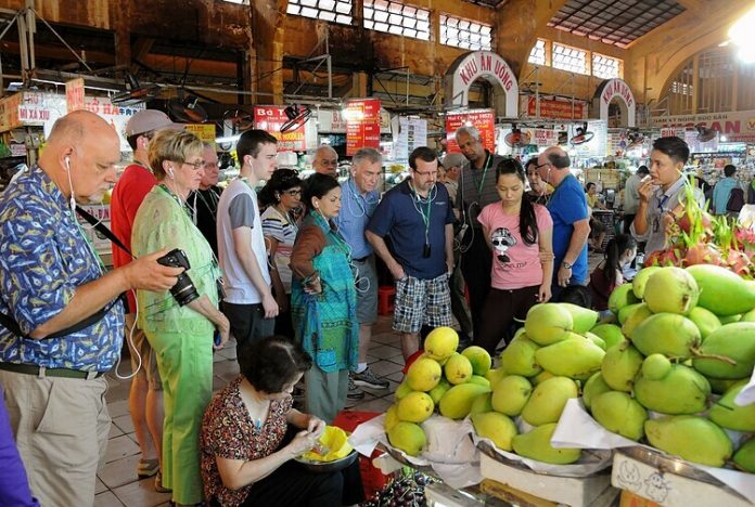 Tháng 1/2020, khách quốc tế đến Việt Nam tăng do nhu cầu du lịch, nghỉ dưỡng và thăm thân của Việt kiều.