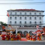 Giải tỏa cơn ‘khát’ cơ sở lưu trú cho thành phố hoa Sa Đéc Khách sạn Bông Hồng góp phần giải cơn “khát” phòng nghỉ tiêu chuẩn 3 sao tại TP.Sa Đéc /// Ảnh: Hồng Lĩnh