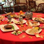 8 món phát tài ngày Tết ở Đài Loan Mâm cơm ngày Tết của người Đài Loan. Ảnh: OCAC News.