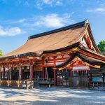 3 ngôi đền cầu duyên nổi tiếng Người ta cho rằng, nếu ai thoa những giọt nước ở ngôi đền sẽ có làn da và tâm hồn trong đẹp. Ảnh: Wow J.