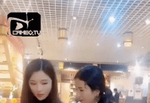 Lén lút mang theo đồ ăn của mình vào nhà hàng để được ăn no mà vẫn rẻ Lén lút mang theo đồ ăn của mình vào nhà hàng để được ăn no mà vẫn rẻ - 1