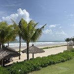 Gợi ý nghỉ dưỡng ở Cam Ranh dịp Tết Với lợi thế là những bãi biển cát trắng, Bãi Dài cũng là nơi tập trung nhiều khu nghỉ dưỡng. Ảnh: Lan Hương.