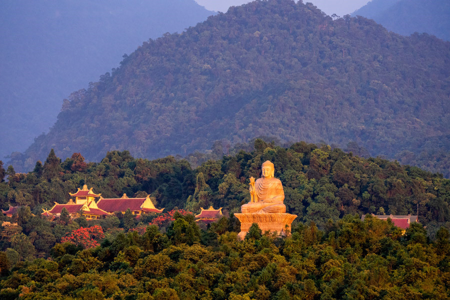 Du lịch thiền: Tết về Huế thăm Thiền viện Trúc Lâm Bạch mã - ảnh 7