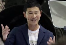 Tỷ phú Nhật Bản tuyển bạn gái lên Mặt Trăng Tỷ phú Nhật Bản tuyển bạn gái lên Mặt Trăng