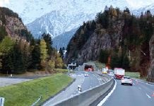 Dọc đường tới Venice Đường hầm xuyên qua dãy Alpes và Mont Blanc để tới Ý