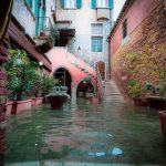 Trải nghiệm một ngày ngập lụt lịch sử ở Venice Trai nghiem mot ngay ngap lut lich su o Venice hinh anh 1 venice_flood_photography_natalia_elena_massi_2019_1_5e09cd359da61_700.jpg