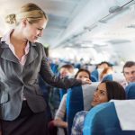 Điều tiếp viên để ý khi khách lên máy bay Những hành khách cười quá nhiều cũng thể hiện rằng họ đang lo lắng và cần được quan tâm nhiều hơn. Do đó, khi đã ổn định chỗ ngồi, các tiếp viên sẽ nhanh chóng xác định vị trí của những hành khách này và âm thầm quan tâm họ, trợ giúp nhanh nhất khi họ cần. Vì những hành khách quá lo lắng này có thể trở nên hung hăng, ảnh hưởng đến an toàn của chuyến bay.