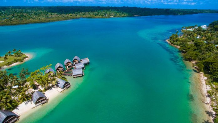 Vanuatu cách Australia gần 2.000 km về phía đông, thủ đô là Port Vila. Ảnh: Travel Online.