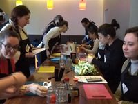 Lớp dạy nấu món ăn Việt Nam tại Anh Quảng bá ẩm thực Việt Nam tại Pháp