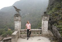 Theo chân Phạm Văn Sơn khám phá cảnh đẹp Ninh Bình Theo chân Phạm Văn Sơn khám phá cảnh đẹp Ninh Bình