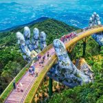 Du lịch đã thay đổi những vùng đất thế nào? Du lich da thay doi nhung vung dat the nao? hinh anh 1 Da_Nang_Cau_Vang_tai_Sun_World_Ba_Na_Hills.jpg