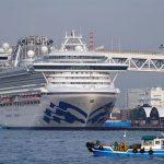 Bên trong du thuyền bị cách ly Bên trong du thuyền bị cách ly