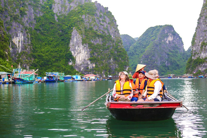 Dịch Corona khiến du lịch Việt thiệt hại hàng chục ngàn tỉ đồng, doanh nghiệp tìm 'kế' - ảnh 2