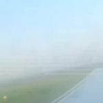 Điều xảy ra nếu máy bay tắt động cơ trên không Hành khách ca ngợi phi công Nga hạ cánh xuống đồng ngô