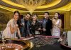 3 địa điểm vui chơi tại Phú Quốc Sự xuất hiện của Corona Casino Phú Quốc đã đem hình thức giải trí còn khá mới mẻ tại Việt Nam tới gần hơn với du khách nội địa.