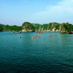 Vịnh Lan Hạ vào top đẹp nhất thế giới Vịnh Lan Hạ, Cát Bà (Hải Phòng) vừa được Hiệp hội Câu lạc bộ các vịnh đẹp nhất thế giới chấp thuận trở thành thành viên chính thức của hiệp hội. Ảnh: Giang Chinh