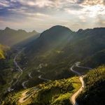 Thanh xuân phải một lần chinh phục những cung đèo hùng vĩ Hà Giang