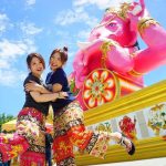 Chùa Thái Lan có tượng thần mình người đầu voi khổng lồ Chua Thai Lan co tuong than minh nguoi dau voi khong lo hinh anh 1