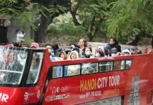 Du lịch Việt Nam thiệt hại khoảng 7 tỉ USD do virus Corona Khách du lịch tới Việt Nam đông đảo năm 2019 thì năm 2020 sụt giảm rõ rệt. /// Giang Ngọc