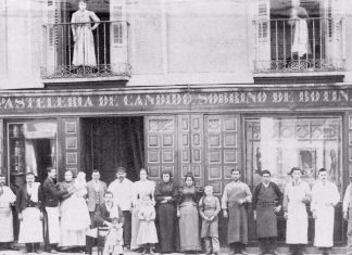 Nhà hàng suốt gần 300 năm đốt lò liên tục không hề dập tắt lửa Nhà hàng suốt gần 300 năm đốt lò liên tục không hề dập tắt lửa - Ảnh 1.