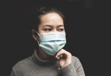 Những món đồ không thể thiếu khi du lịch giữa mùa dịch Covid-19 Nhung mon do khong the thieu khi du lich giua mua dich Covid-19 hinh anh 1 photo_1512479064533_47d51d07bb93.jpeg