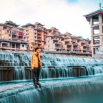 Đu đưa ngay cổ trấn đẹp mộng mị “sát vách” Sapa khiến bao con tim tan chảy