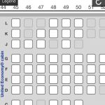 Vì sao những chuyến bay rỗng vẫn cất cánh? Hành khách Zain Jaffer đăng lên mạng hình ảnh nhiều ghế trống trên chuyến bay của hãng United Airlines ngày 25/2, từ San Francisco, Mỹ đến London, Anh. Ảnh: Twitter.