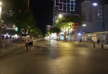 Trung tâm Thành phố thế nào trong đêm đầu lệnh ‘đóng cửa’ của Q.1 chống Covid-19 /// Ảnh: Lê Hồng Hạnh