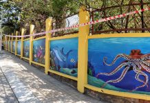 Bức tường bích họa ở Nha Trang: Chuẩn bị để đón du khách sau dịch Covid-19 Công trình “Bích họa đại dương” là một phần trong dự án bảo tồn vịnh Nha Trang