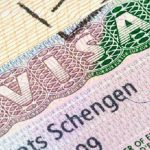 Visa châu Âu cho khách làm nghề tự do Visa Schengen cho phép công dân Việt Nam đi lại trong 26 nước như: Áo, Bỉ, Cộng Hòa Czech, Đan Mạch, Phần Lan, Pháp, Đức, Hy Lạp, Hungary, Iceland, Italy, Luxembourg, Malta, Hà Lan, Na Uy, Ba Lan, Bồ Đào Nha, Slovakia, Tây Ban Nha, Thụy Điển, Thụy Sĩ, Estonia, Liechtenstein, Slovenia, Latvia, Luxembourg. Ảnh: Envato.