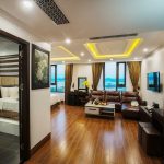 Bên trong khách sạn làm cơ sở cách ly Các phòng khách sạn cần đảm bảo thoáng gió, đầy đủ tiện nghi cho du khách. Ảnh: Bảo Minh Hotel.