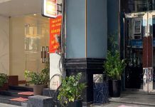 Khách sạn phố cổ Hà Nội ‘bi đát’ mùa dịch Covid-19 Một số khách sạn trên phố Lò Sũ đóng cửa, giảm giá chờ qua dịch Covid-19 /// Ảnh H.Bình