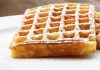 Ẩm thực đường phố châu Âu Bạn có thể thử bánh waffle tại quán Maison Dandoy tại địa chỉ Rue Charles Buls 14,1000 Bruxelles. Ảnh: Pixabay/ Public Domain.