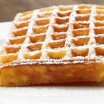 Ẩm thực đường phố châu Âu Bạn có thể thử bánh waffle tại quán Maison Dandoy tại địa chỉ Rue Charles Buls 14,1000 Bruxelles. Ảnh: Pixabay/ Public Domain.