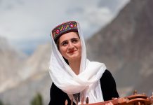 Những quốc gia có nhiều phụ nữ đẹp nhất thế giới Nhung quoc gia co nhieu phu nu dep nhat the gioi hinh anh 1 Bo_toc_Hunza_1.jpg