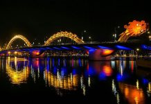 Đà Nẵng vào top điểm đến thịnh hành thế giới Cầu Rồng về đêm rực sáng dưới góc máy của du khách Kevin được đăng trên TripAdvisor