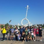 Tour nội địa ‘lên ngôi’ Đoàn khách trong nước tham quan Bạc Liêu do một công ty du lịch ở TP HCM tổ chức vào cuối tháng 2. Hiện các tour về miền Tây được du khách trong nước ưa chuộng. Ảnh: Việt Thảo