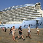 Đề xuất không cho du thuyền 5 sao cập cảng