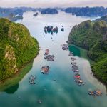 Quảng Ninh dừng đón khách du lịch đến 27/3 vì dịch Covid-19 Quang Ninh dung don khach du lich den 27/3 vi dich Covid-19 hinh anh 1 lang_chai_cua_Van_zing_1.jpg