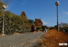 Tháp Chàm Po Klong Garai sừng sững giữa nắng gió Phan Rang Tháp Chàm Po Klong Garai sừng sững giữa nắng gió Phan Rang - Ảnh 1.