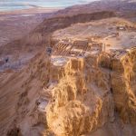 Những kỳ quan ẩn náu giữa sa mạc khắp thế giới Những kỳ quan ẩn náu giữa sa mạc khắp thế giới - 1