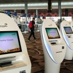 Singapore dừng đón khách Nhà ga số 4 sân bay Changi vắng vẻ, sau khi số lượng lớn chuyến bay bị hủy bỏ. Ảnh: Alphonsus Chern.