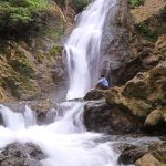 Thác nước cao 35 m ở tây Trường Sơn Thác nước cao 35 m ở tây Trường Sơn