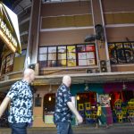 Hàng quán phố Tây Bùi Viện đóng cửa phòng dịch Covid-19 Hàng quán phố Tây Bùi Viện đóng cửa phòng dịch Covid-19