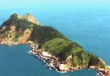 Hòn đảo không người ở, có hơn 400.000 con rắn độc Hon dao khong nguoi o, co hon 400.000 con ran doc hinh anh 1 .jpg