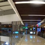 Nhiều ca nhiễm Covid-19 phát hiện, hàng quán trung tâm thương mại TP.HCM vắng hoe Các nhà hàng ở khu trung tâm thương mại đã vắng nay càng vắng hơn. /// Ngô Bảo Phương