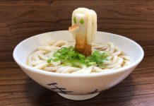 Hình ảnh quái vật chống COVID-19 gây “sốt” tại Nhật Bản Hình ảnh quái vật chống COVID-19 gây “sốt” tại Nhật Bản - Ảnh 1.