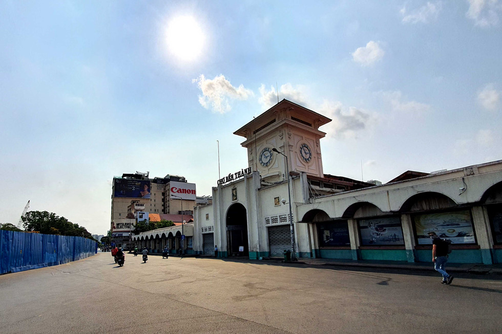 Sài Gòn sống chậm, trung tâm thành phố thế nào những ngày cách ly xã hội? - ảnh 7